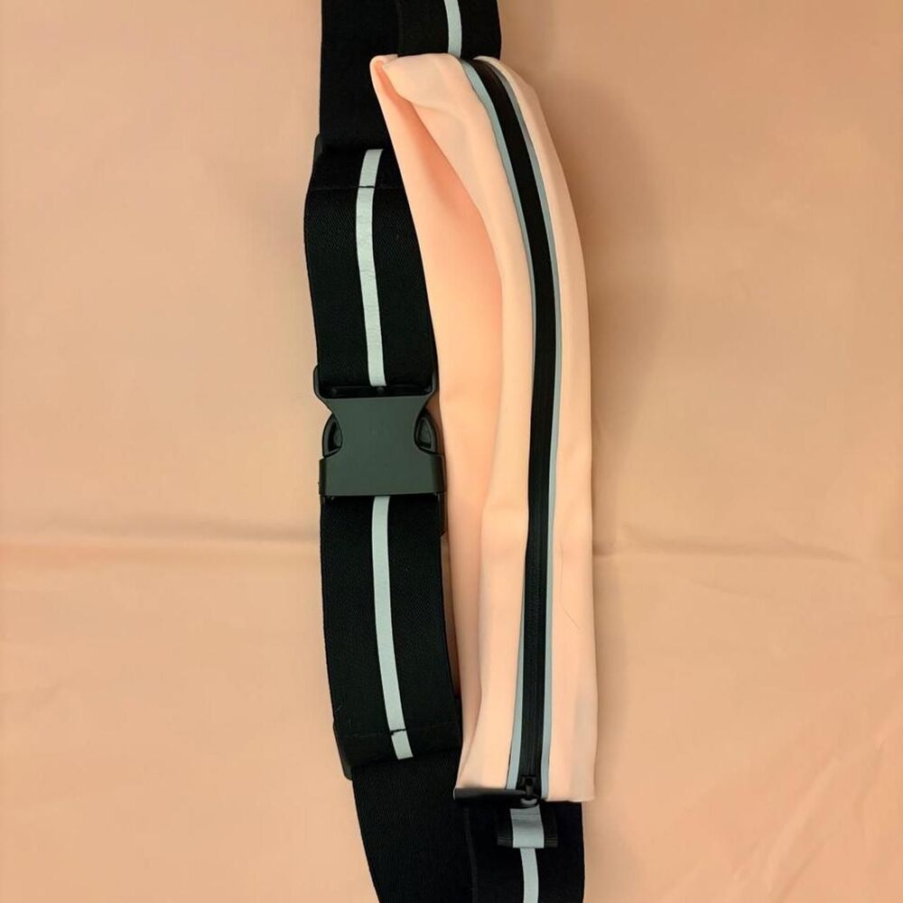 Unbranded Women's Black and Pink Bag